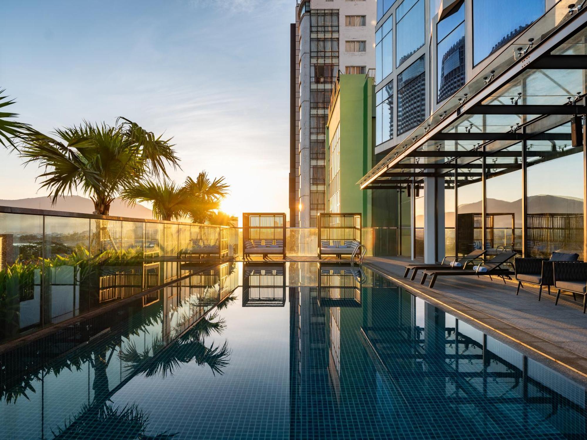 Crowne Plaza Danang City Centre By Ihg Exteriör bild