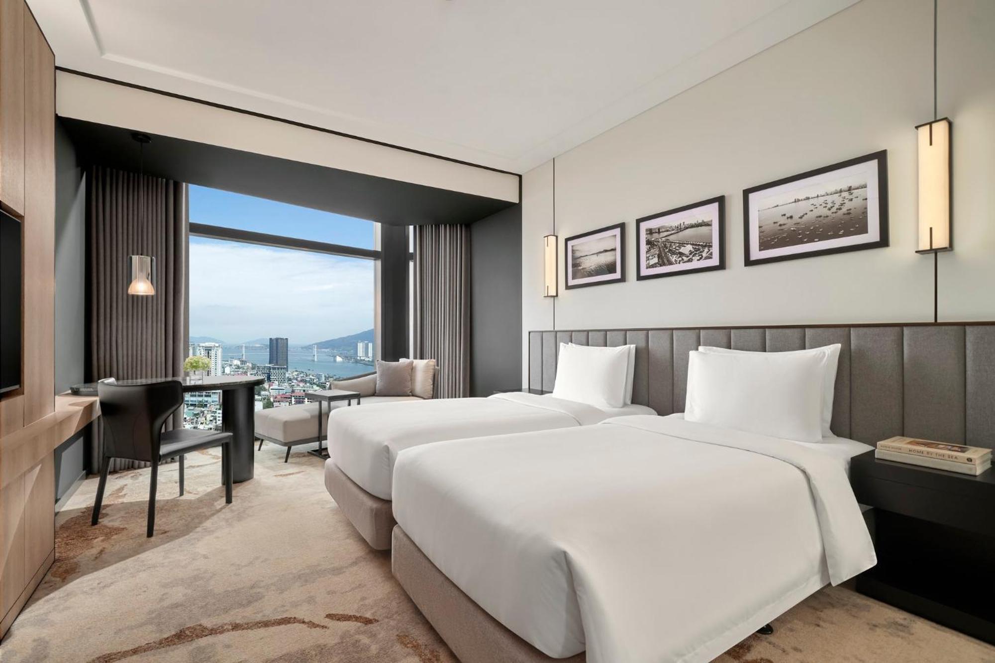 Crowne Plaza Danang City Centre By Ihg Exteriör bild