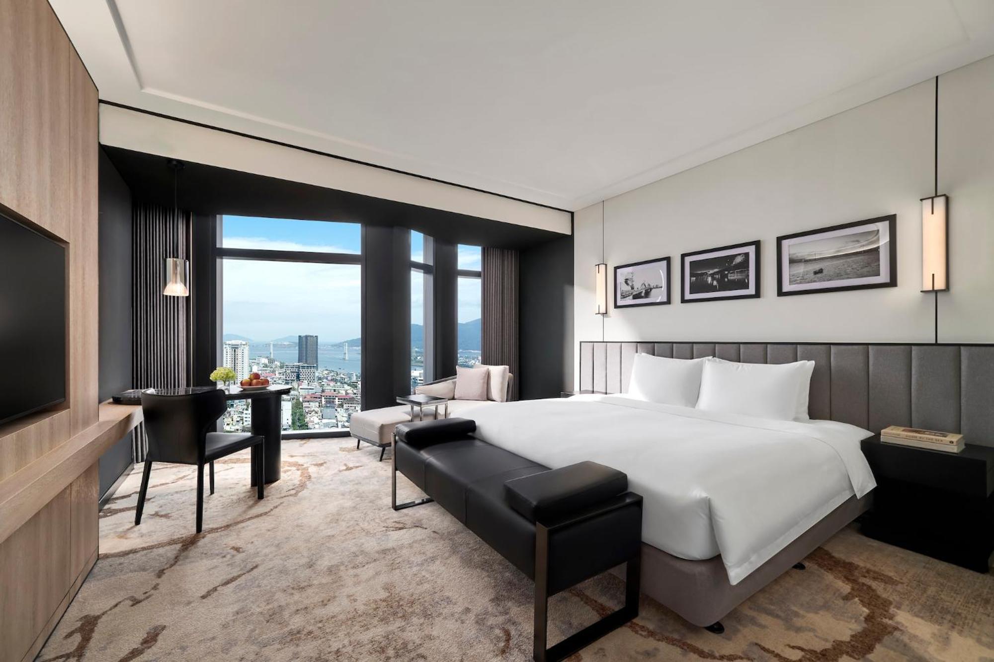 Crowne Plaza Danang City Centre By Ihg Exteriör bild